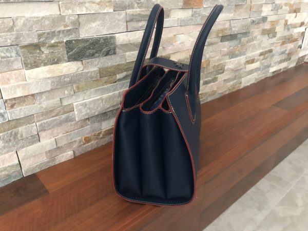 C-150 Roma : Rafined and classic leather handbag - Image 2